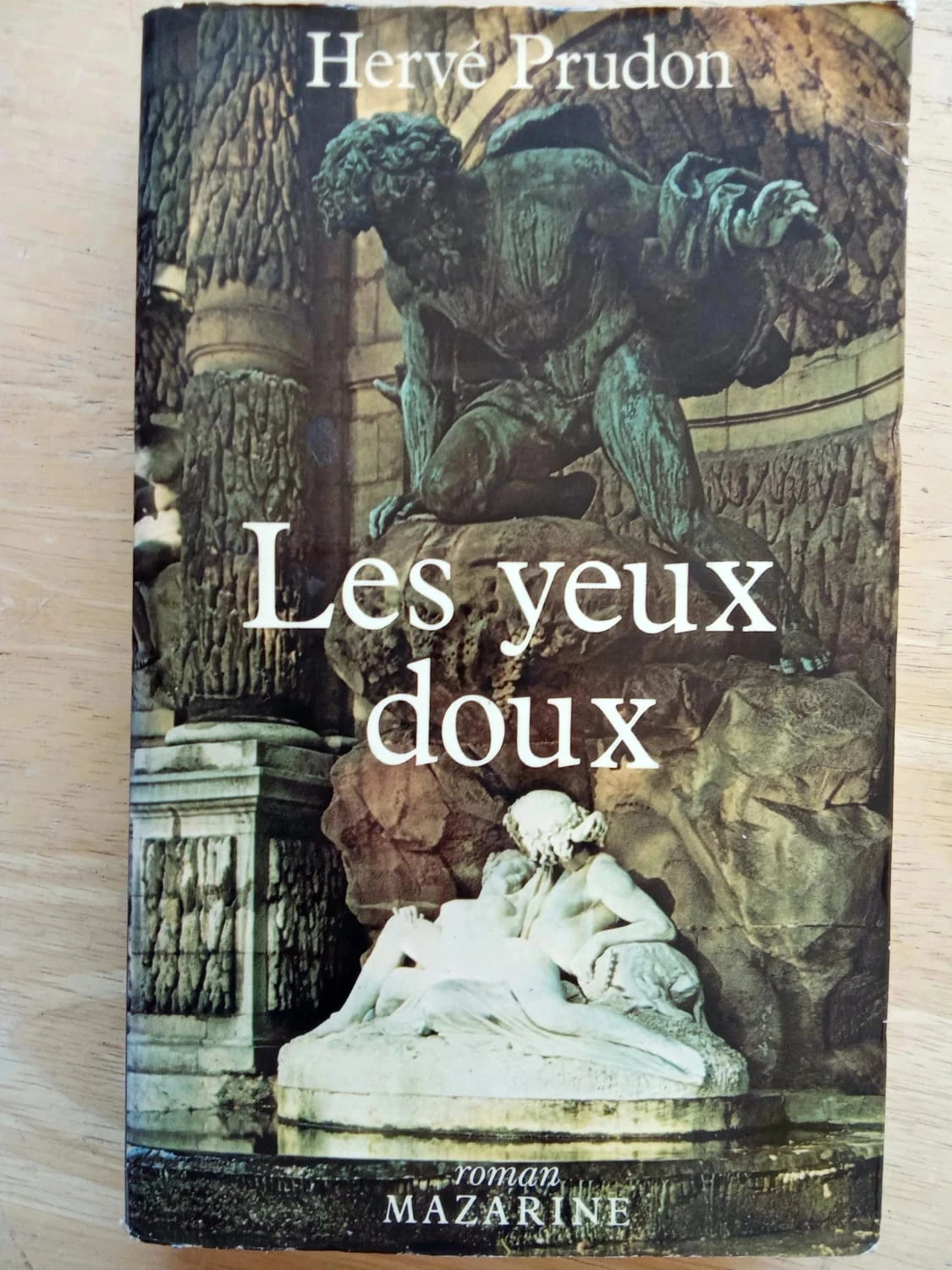 Les yeux doux, par Hervé Prudon